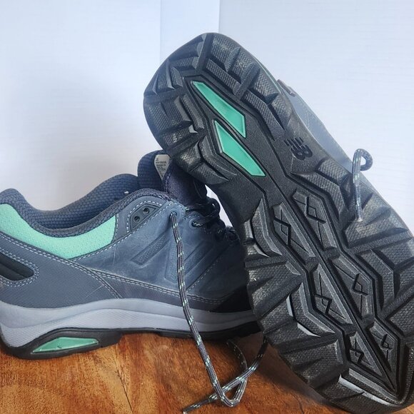 New Balance hiking shoe - Picture 3 of 5